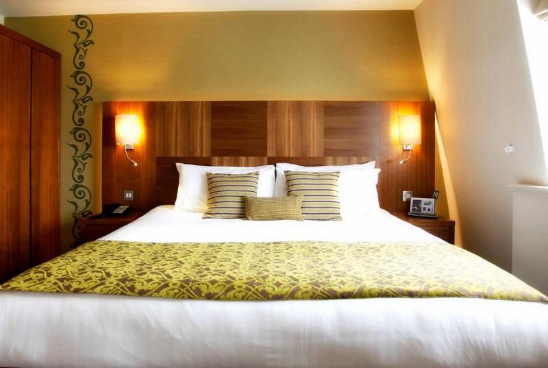 Blakemore Hyde Park Londres Exterior foto A bedroom at the hotel